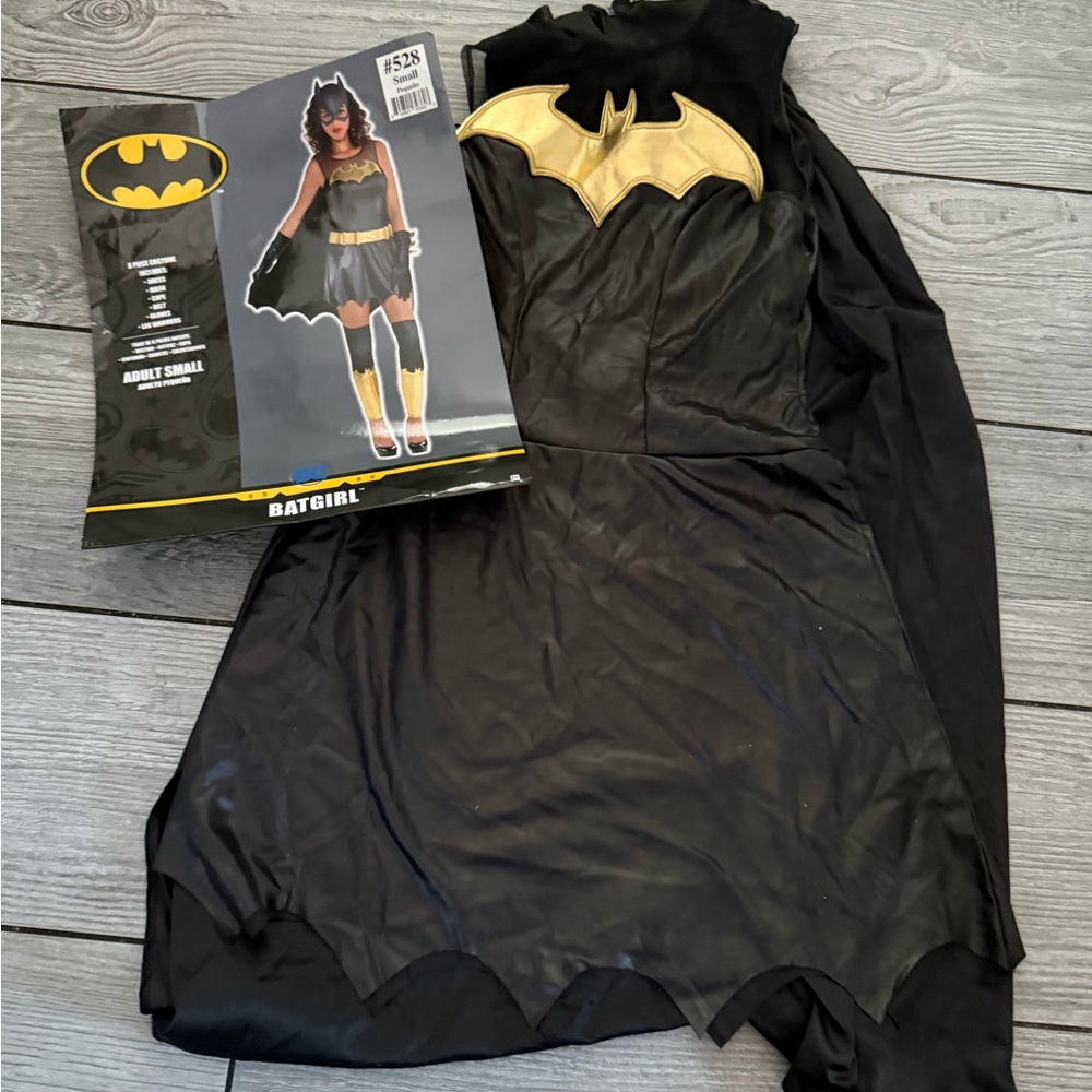Black and Gold Batgirl Costume adult